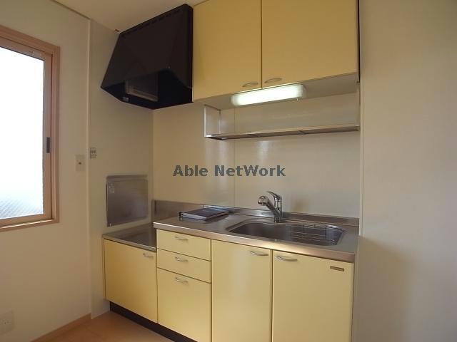 キッチン　※同物件別部屋写真