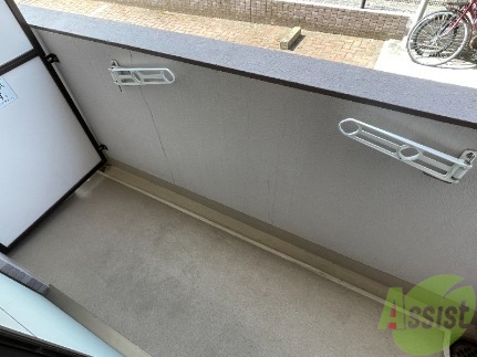 バルコニー　バルコニーはこんな感じです。イメージを掴んでください。