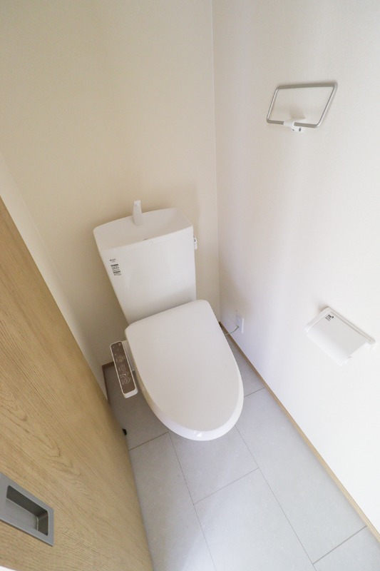 トイレ　図面と現状に相違がある場合には現状を優先