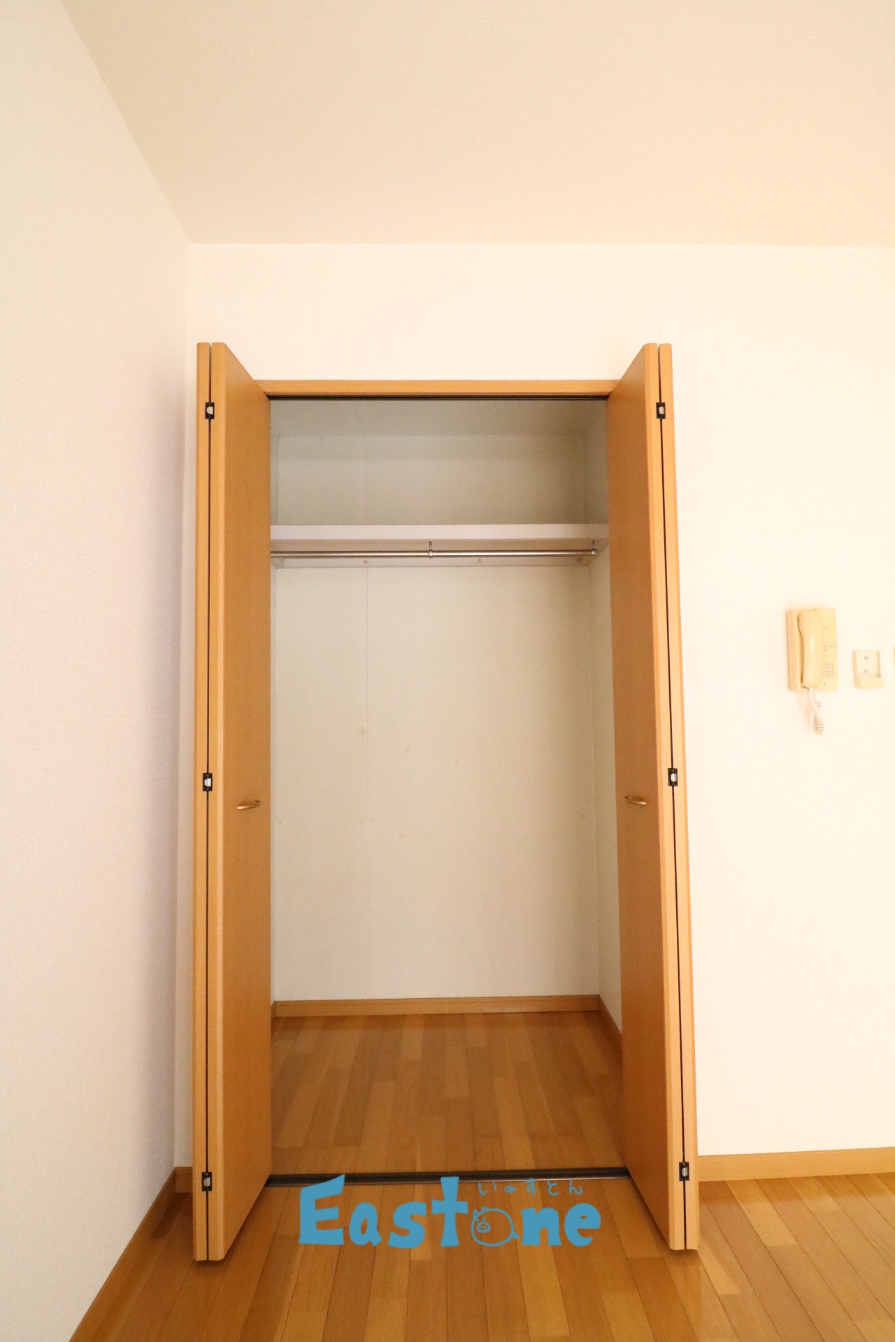 収納　奥行きのあるクローゼット