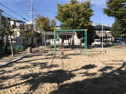 公園　小曽根公園（公園）まで611m