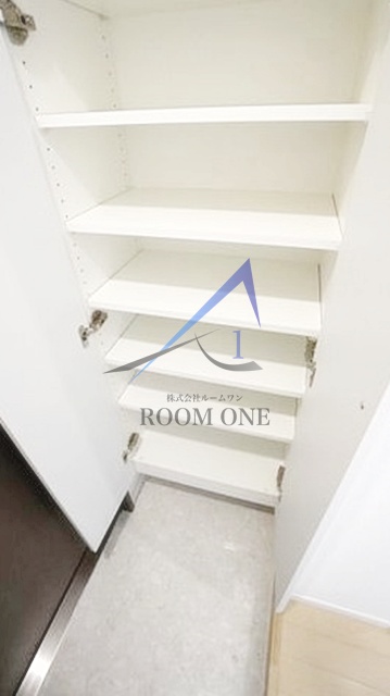 玄関　玄関です。