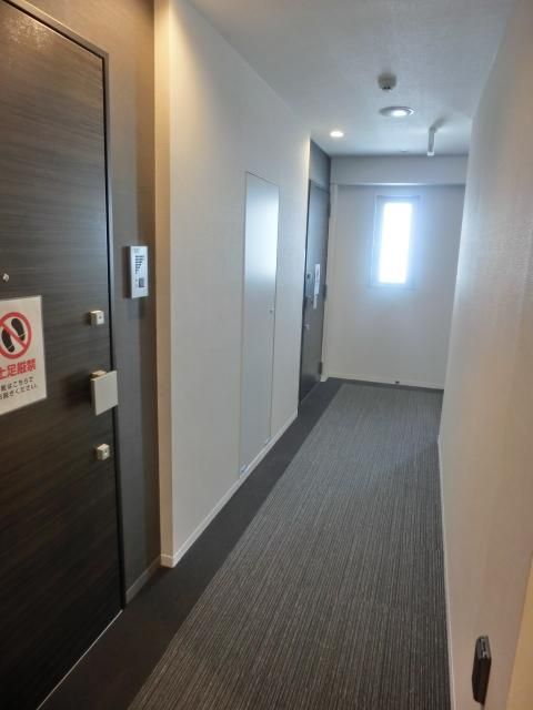 エントランス　★防犯面を考慮した内廊下★