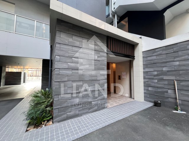 エントランス　プレジール薬院テラス