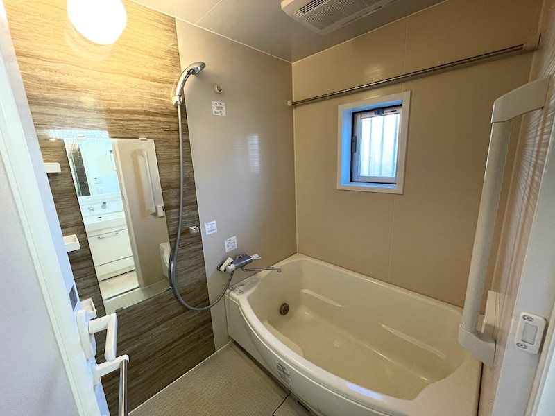 バス・シャワールーム　別号室参照