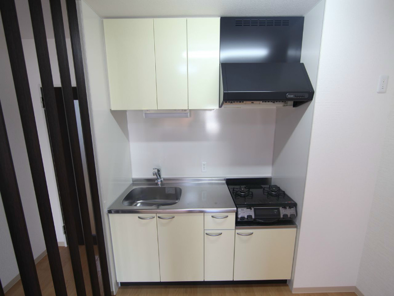 キッチン　キッチン（2口ガスコンロ・グリル付）