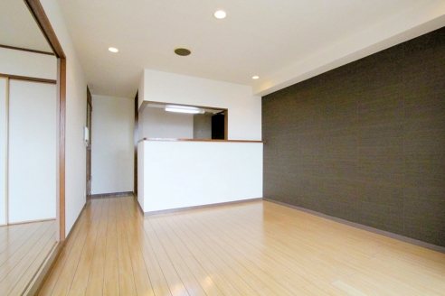 居室・リビング　※同タイプ・別号室の参考写真です★（実際のお部屋とは異なりま