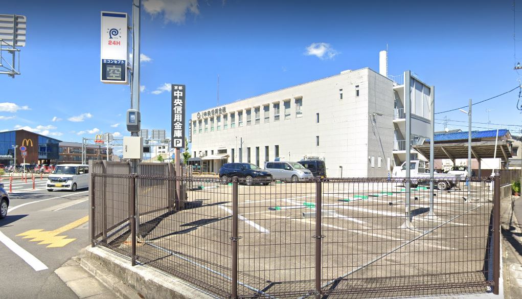 銀行　京都中央信用金庫桂支店（銀行）まで160m