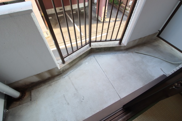 バルコニー　※別号室のお写真のため現況優先