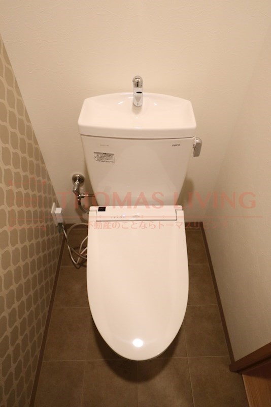 トイレ　※102号室参照写真