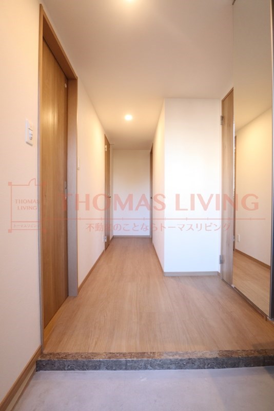 玄関　※102号室参照写真