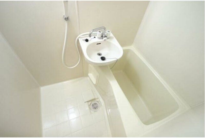 バス・シャワールーム　バス