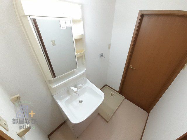 洗面設備　※同仕様写真です