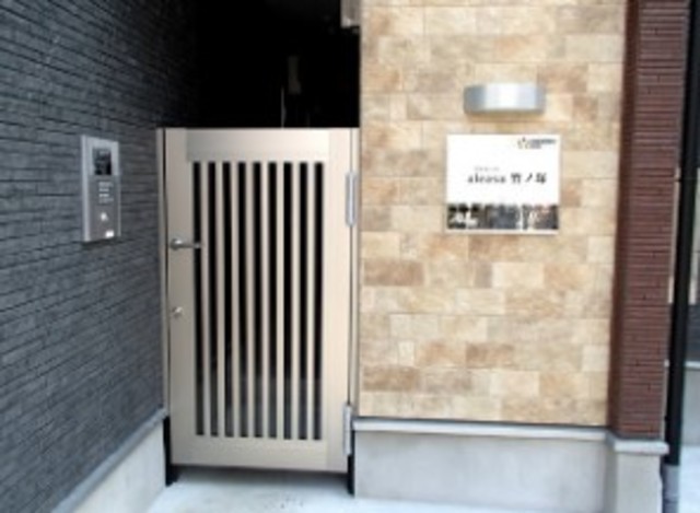 エントランス　エントランス