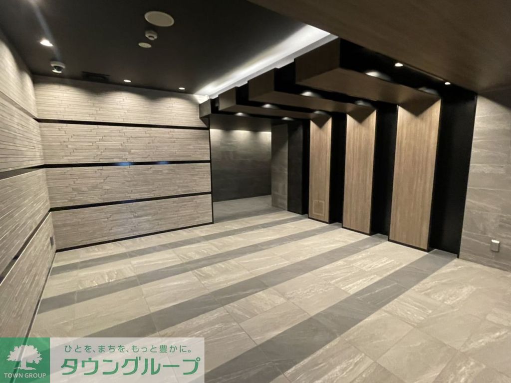 エントランス　エントランス