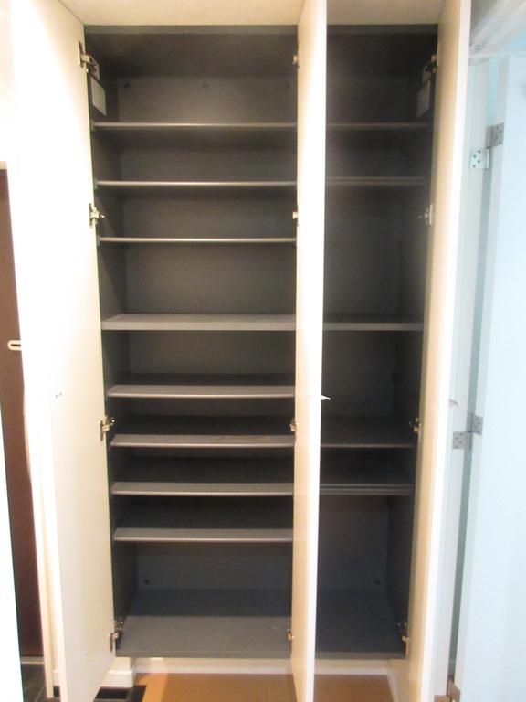 玄関　シューズボックス