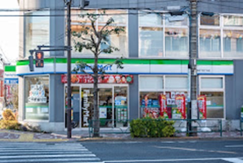 コンビニ　ファミリーマート江東森下四丁目店（コンビニ）まで189m