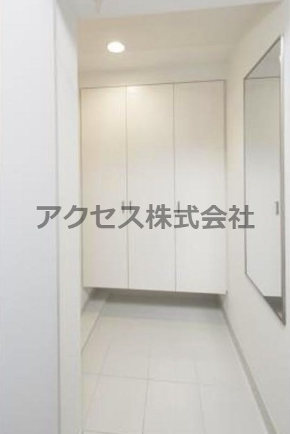 玄関　シューズボックス完備