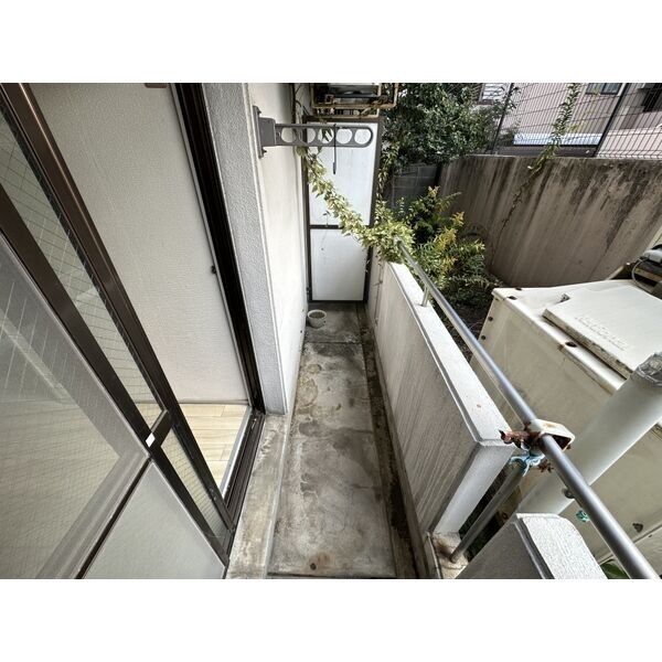 バルコニー　ユトリロ大曽根