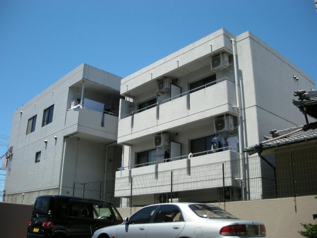 建物外観　ユトリロ大曽根