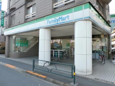 コンビニ　ファミリーマート秀栄三鷹杏林前店（コンビニ）まで167m