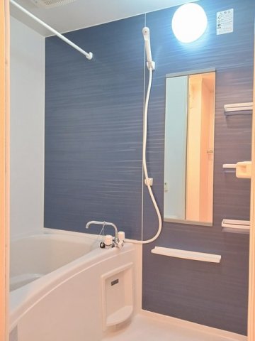 バス・シャワールーム　お風呂です