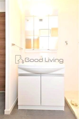 洗面設備　身だしなみもバッチリ