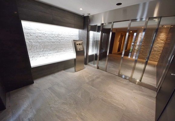 ロビー　清潔なロビーです