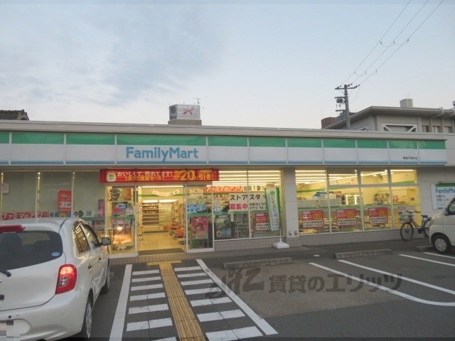 コンビニ　ファミリーマート舞鶴円満寺店（コンビニ）まで450m