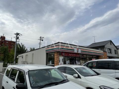 コンビニ　セブン－イレブン　大府共和町店（コンビニ）まで572m
