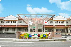 幼稚園・保育園　藤原白ゆり幼稚園（幼稚園・保育園）まで892m