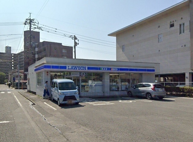 コンビニ　ローソン宮崎老松１丁目店（コンビニ）まで418m