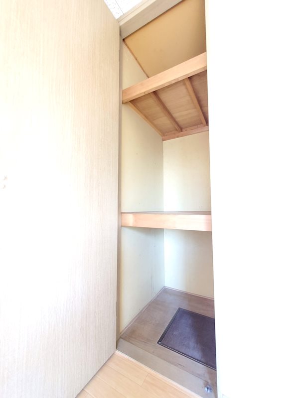 収納　※101号室の画像です。