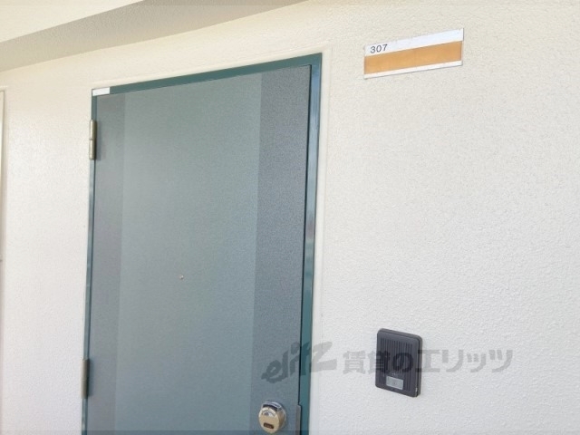 玄関　インターホン