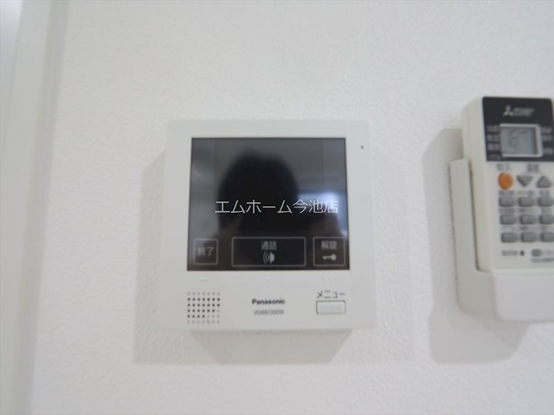 セキュリティ　TVモニター付インターホン