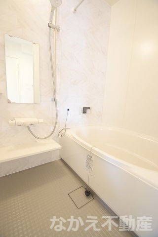 バス・シャワールーム　お風呂です