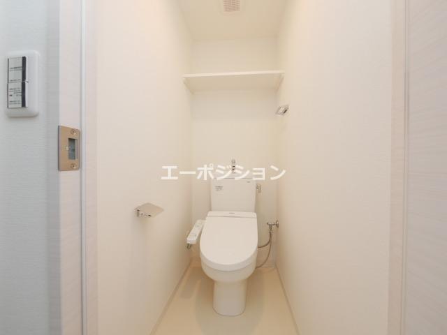 トイレ　ジアコスモ難波南