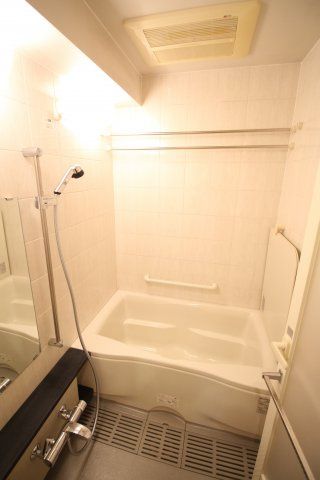 バス・シャワールーム　（別タイプ参考写真）王子神谷パークハウス　北区神谷1