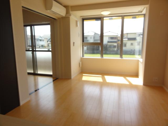 居室・リビング　リビング（イメージ）