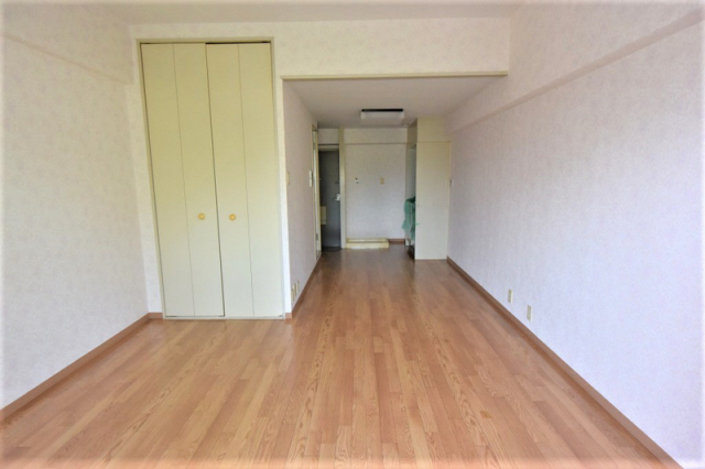 居室・リビング　写真は同マンションの別のお部屋のものです