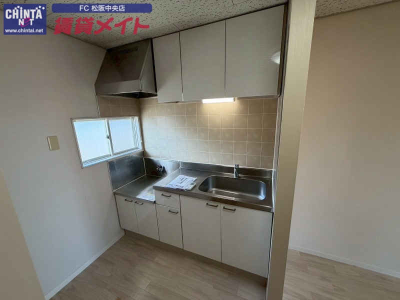 キッチン　同型参考写真