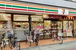 コンビニ　セブンイレブン東金町店（コンビニ）まで484m