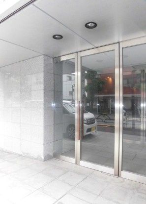 エントランス　毎日通るエントランスはこのようになっています♪