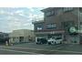 コンビニ　セブンイレブン諫早西郷町店（コンビニ）まで896m