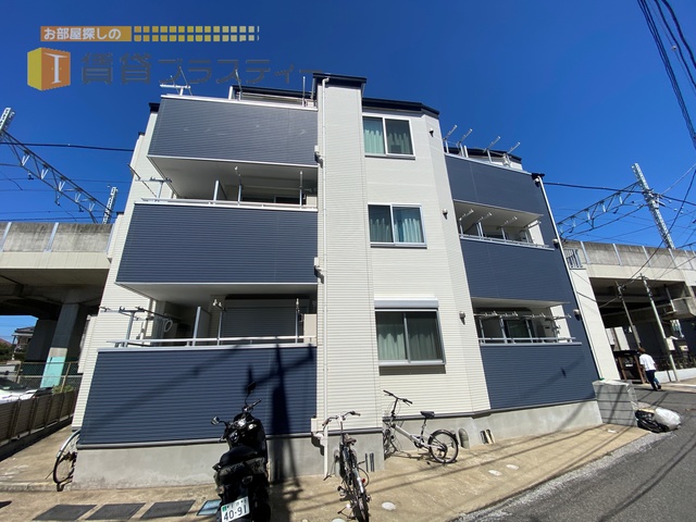 建物外観　ツートンのお洒落な外観です。