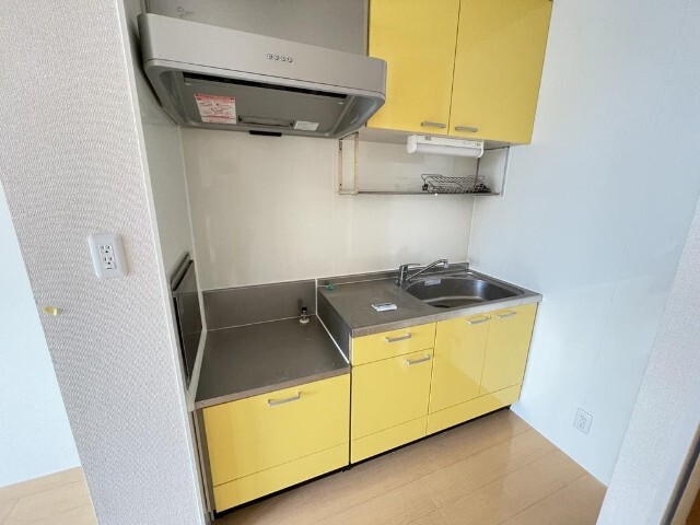 キッチン　同物件別室のイメージ写真を掲載しています