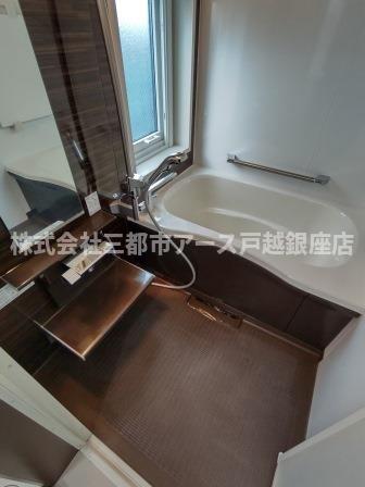 バス・シャワールーム　ブルーリッジ