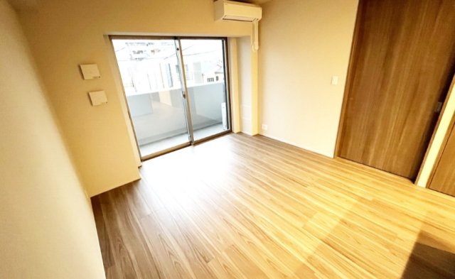 居室・リビング　☆広々としたリビング☆