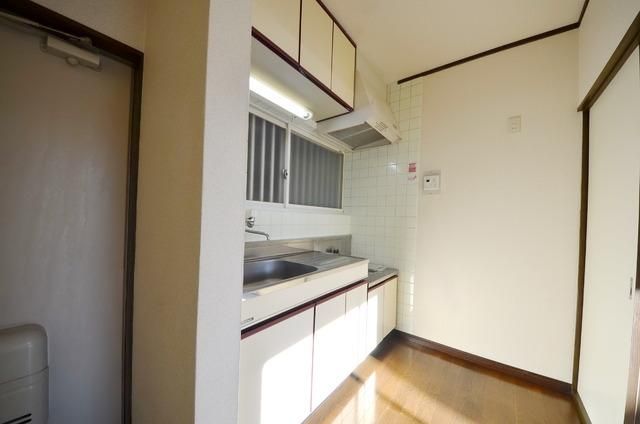 キッチン　2口ガスコンロ設置可