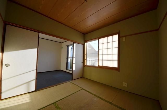 その他部屋・スペース　和室４.５帖　押入れ御座います